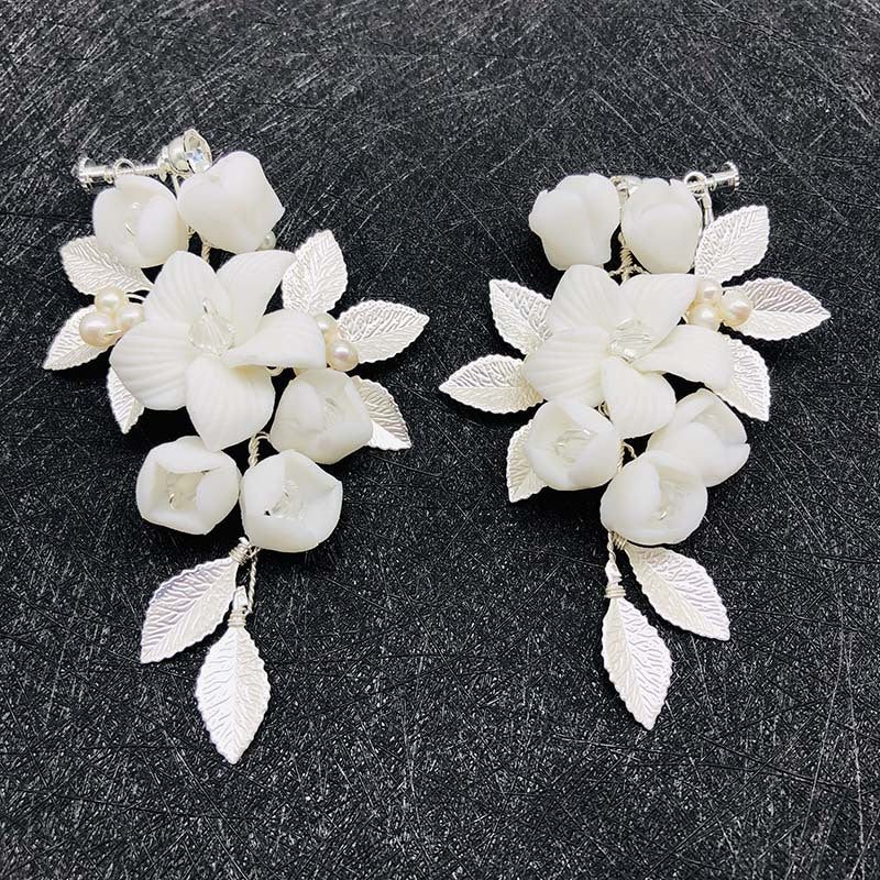 Orecchini ceramica fiore