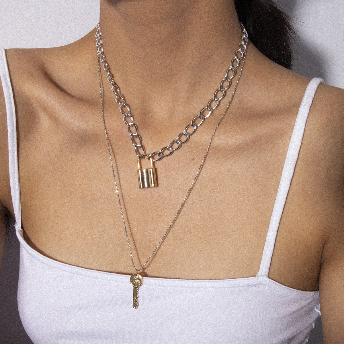 Collana Geometrica da donna con pendente versatile