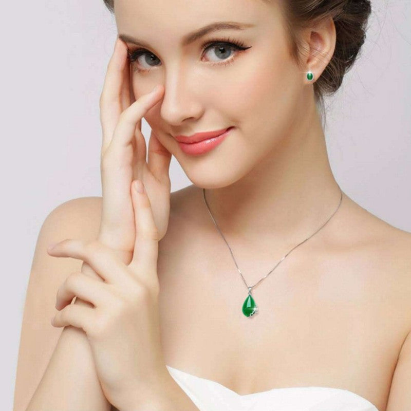 Collana argento farfalla con calcedonio verde