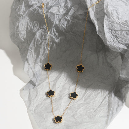 Collana choker fiori