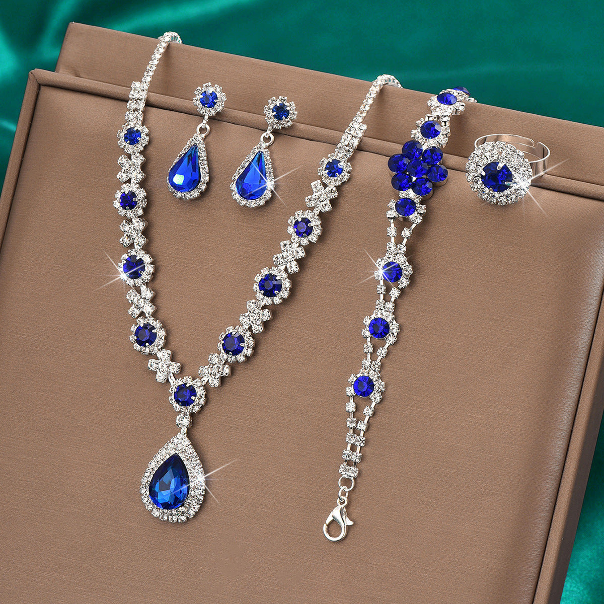 Collana Goccia di Cristallo