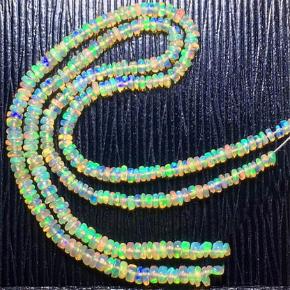 Collana opale cielo stellato