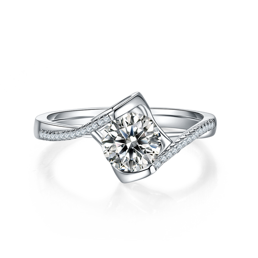 Anello Moissanite taglio rotondo