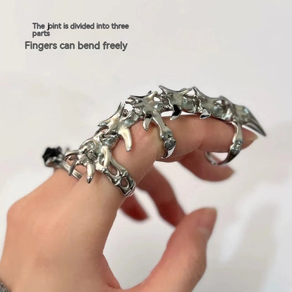 Anello Gotico futuristico
