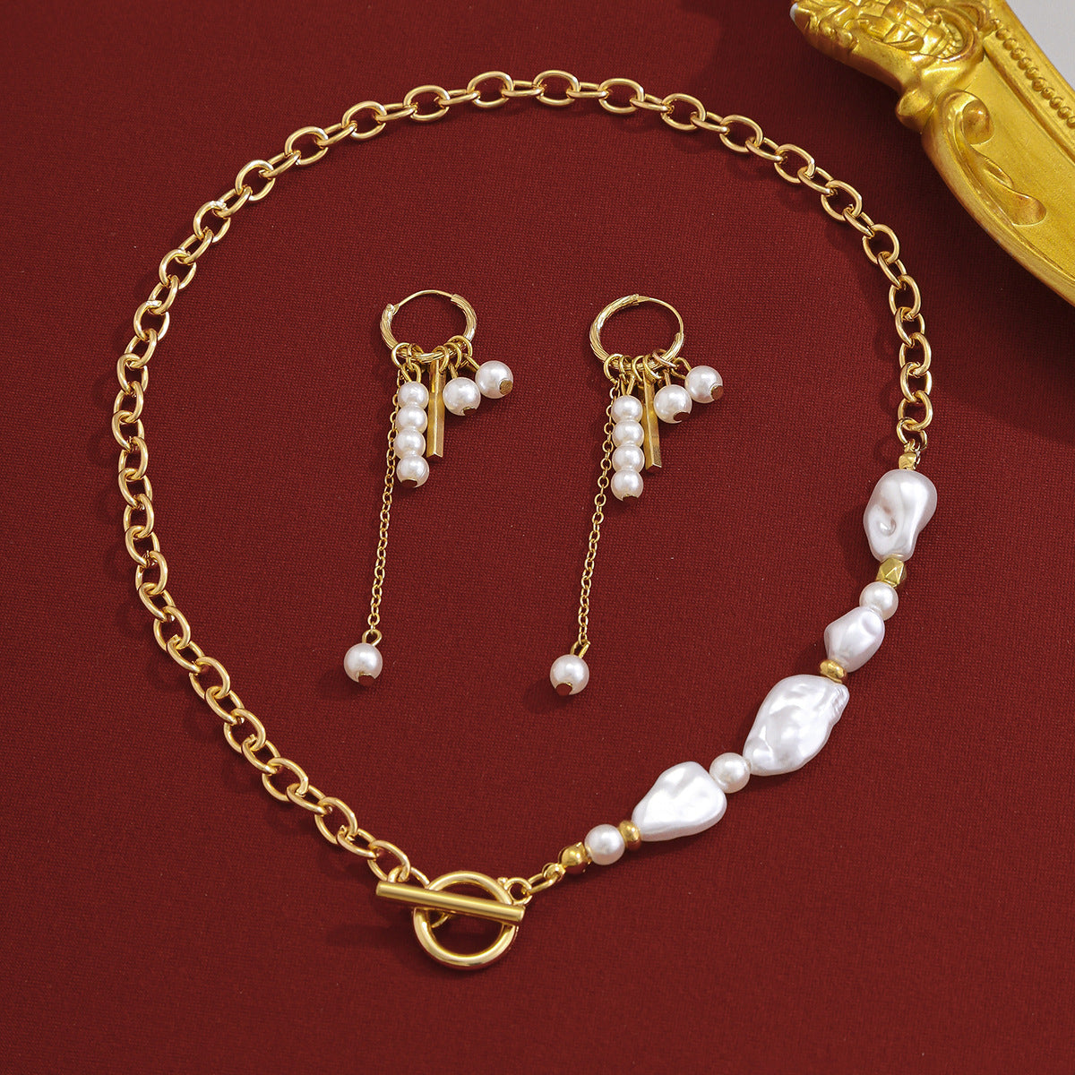 Collana perle e croce