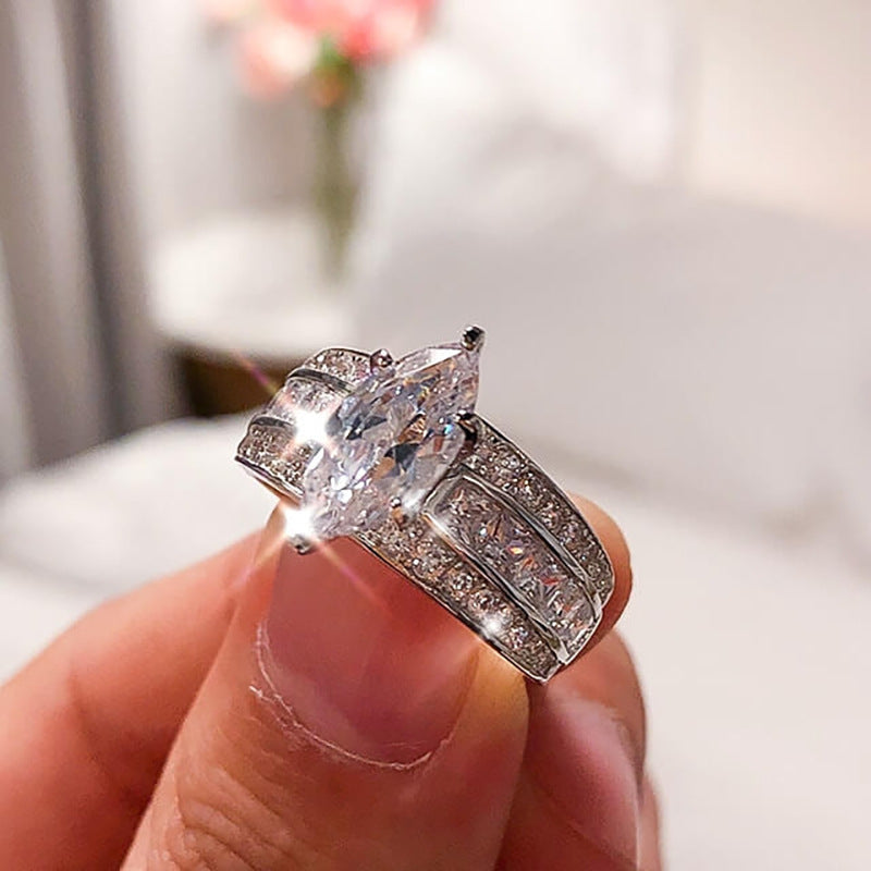 Anello con intarsi