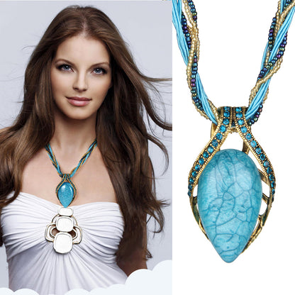 Collana con opale e cristallo