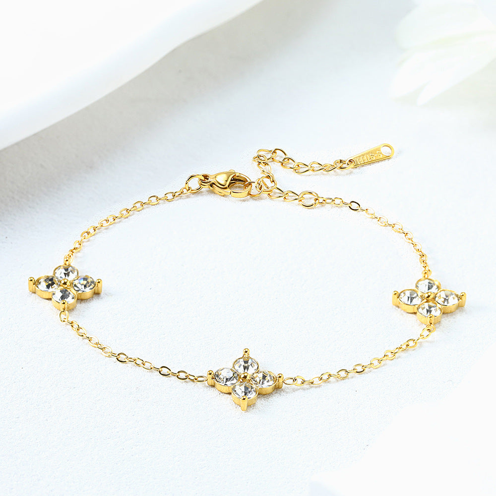 Set collana, braccialetto, orecchini gipsofila
