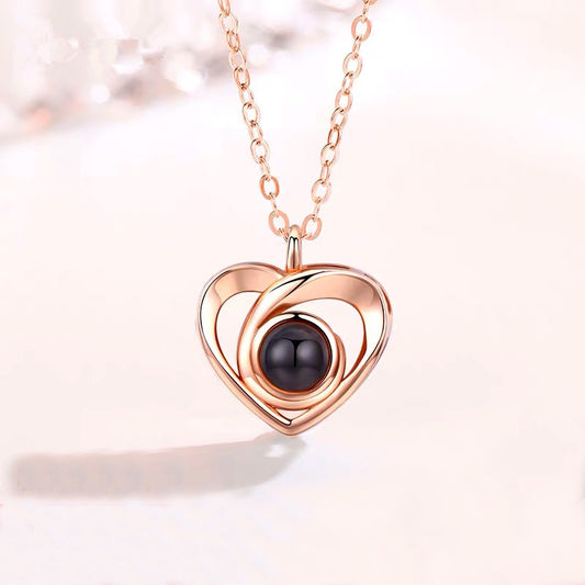 Collana cuore proiezione foto