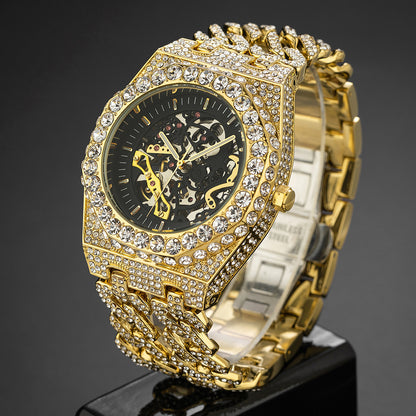 Orologio meccanico con catena