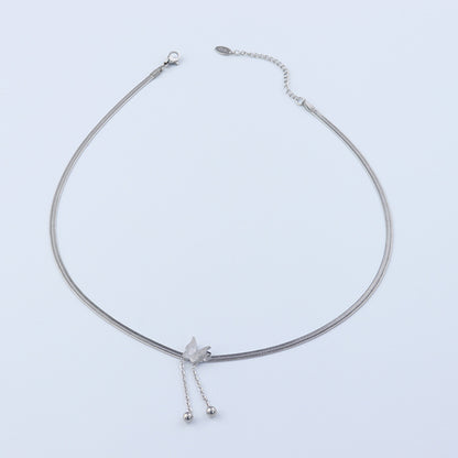 Collana satinata farfalla