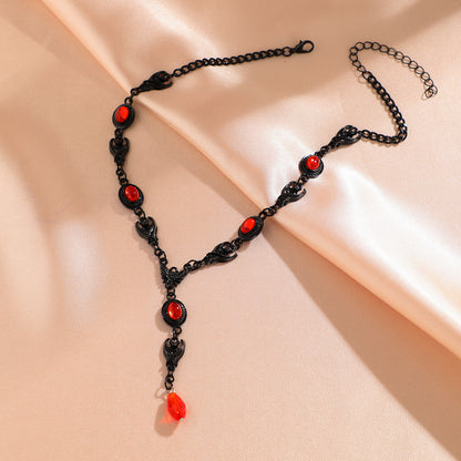 Collana pipistrello sanguinosa
