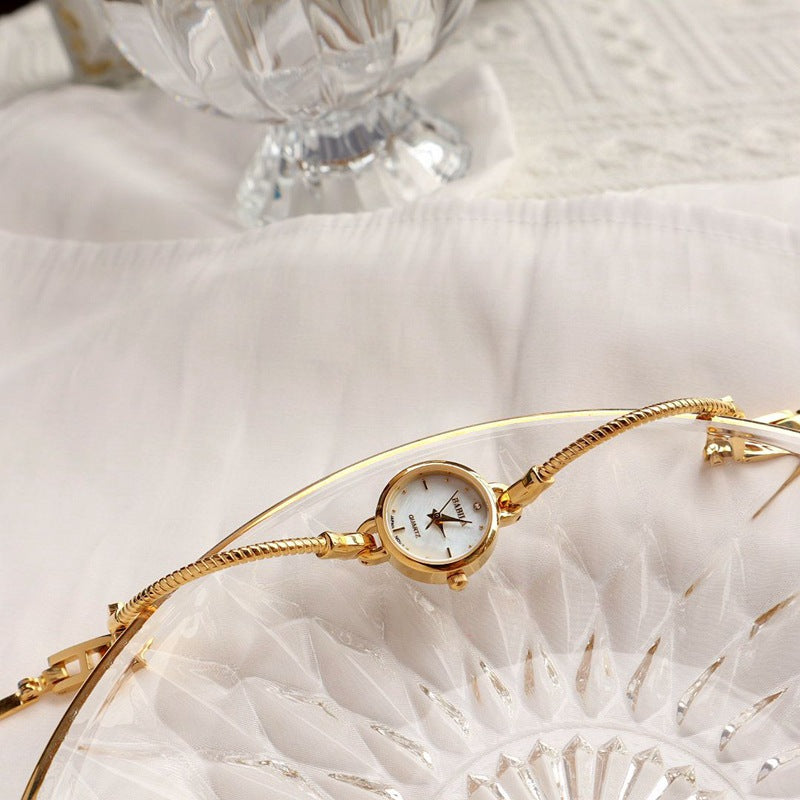 Orologio da donna retrò dorato