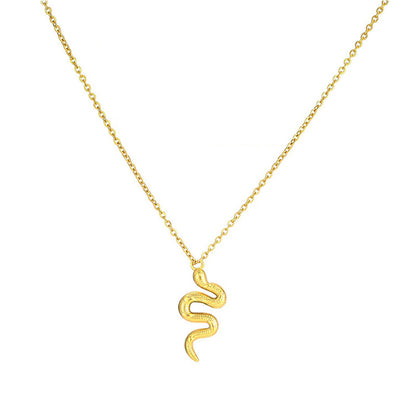 Collana con lettere titanio