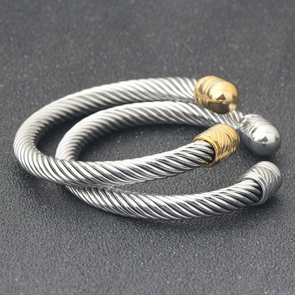 Bracciale cavo regolabile