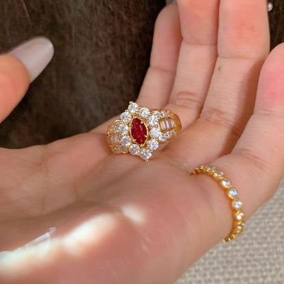 Anello occhio di cavallo rosso