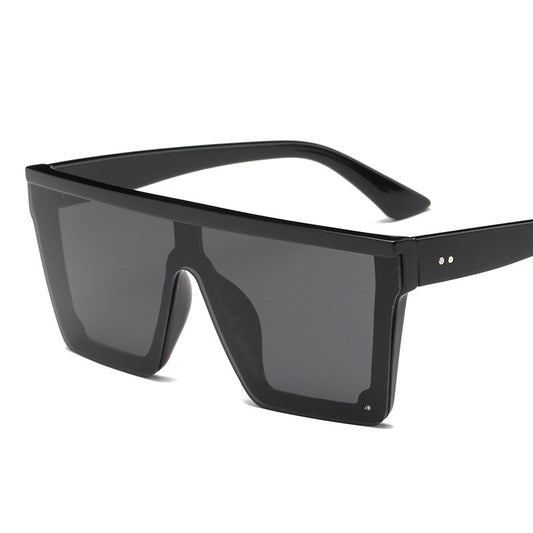 Occhiali da sole squadrati oversize