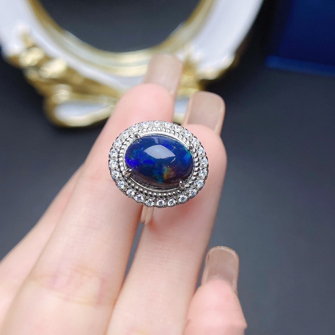 Anello in opale nero naturale