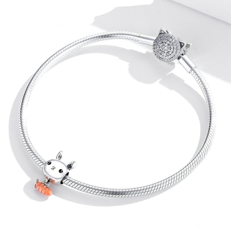 Charm coniglio e carota