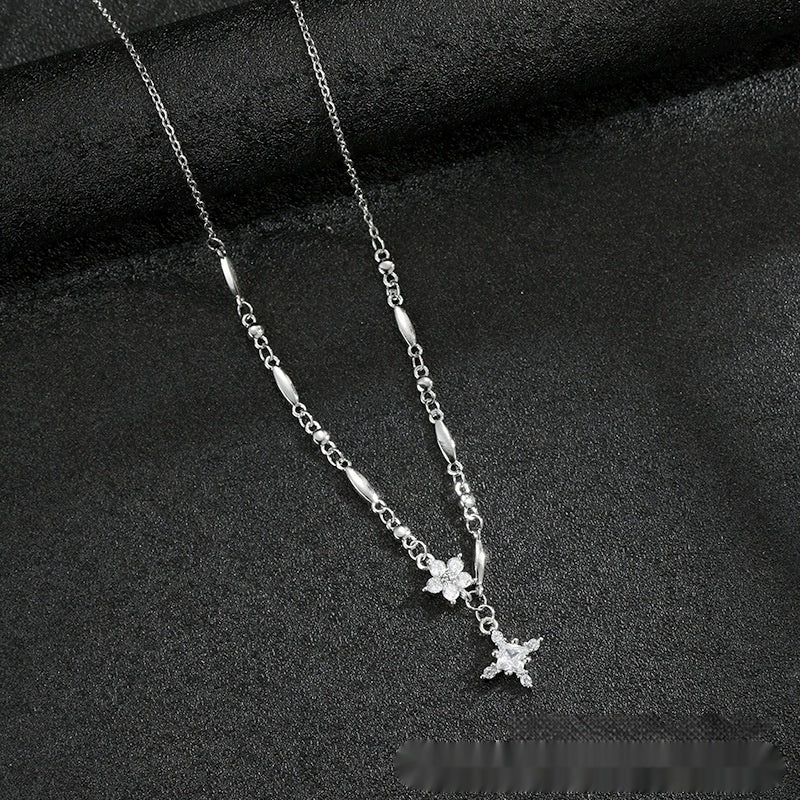 Collana fiocco di neve in titanio