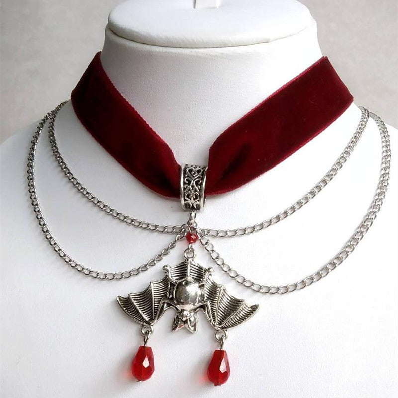 Collana pipistrelli