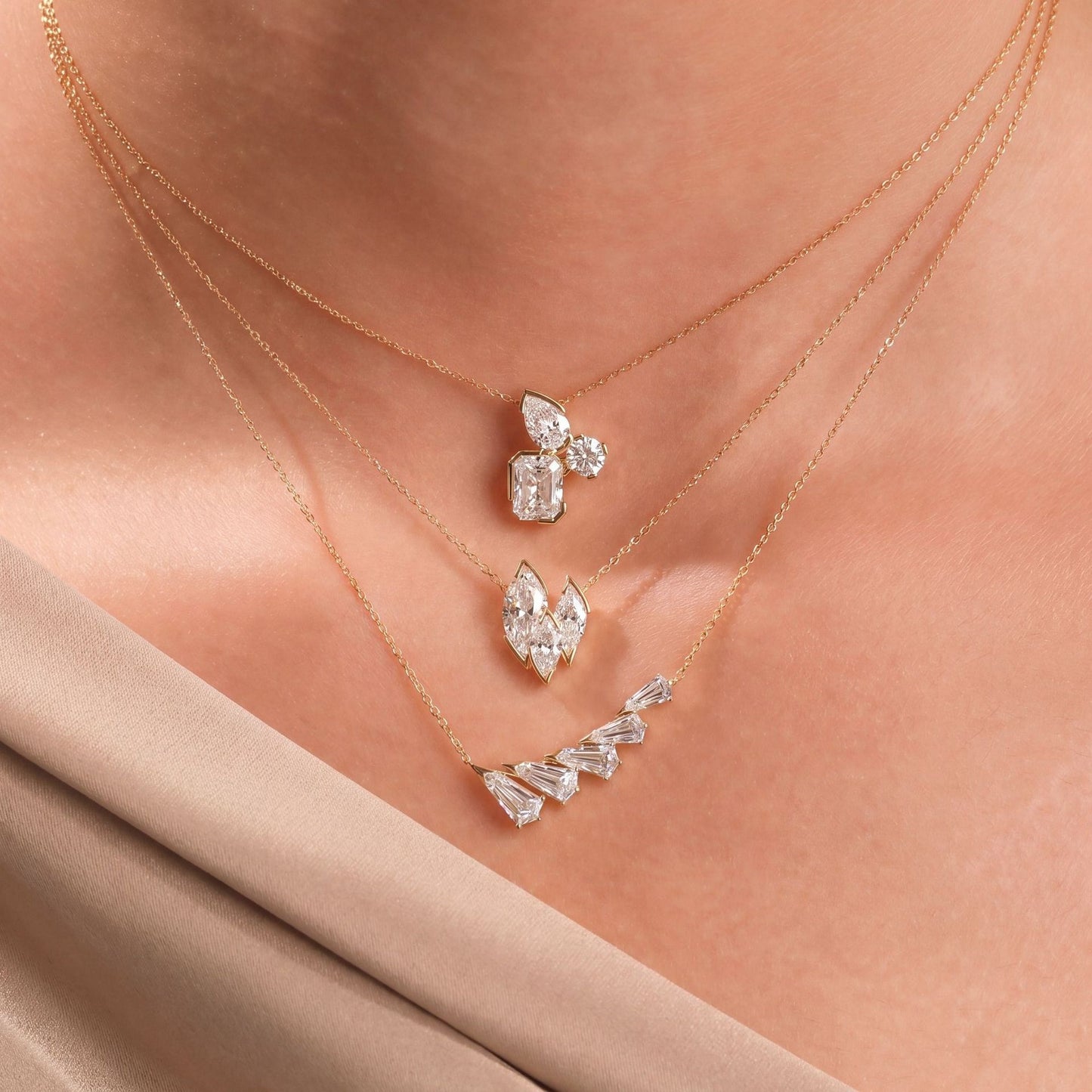 Collana pietre miste