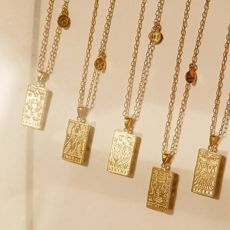 Collana zodiacale con targhetta