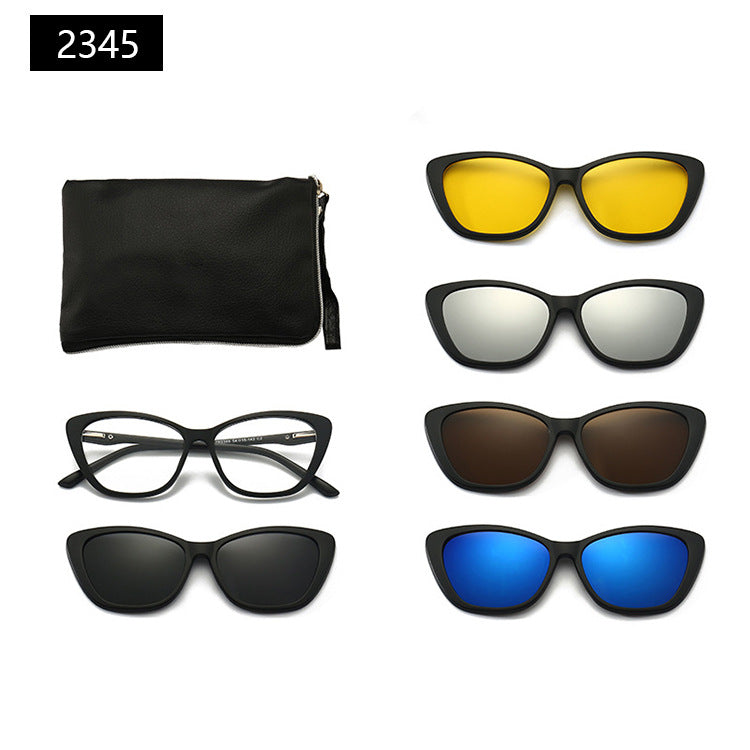 Occhiali da sole con astuccio