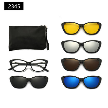Occhiali da sole con astuccio