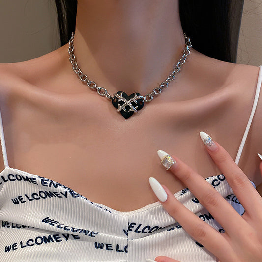 Collana Spine