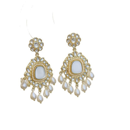 Set collana orecchini fiore con nappa