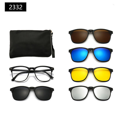 Occhiali da sole con astuccio