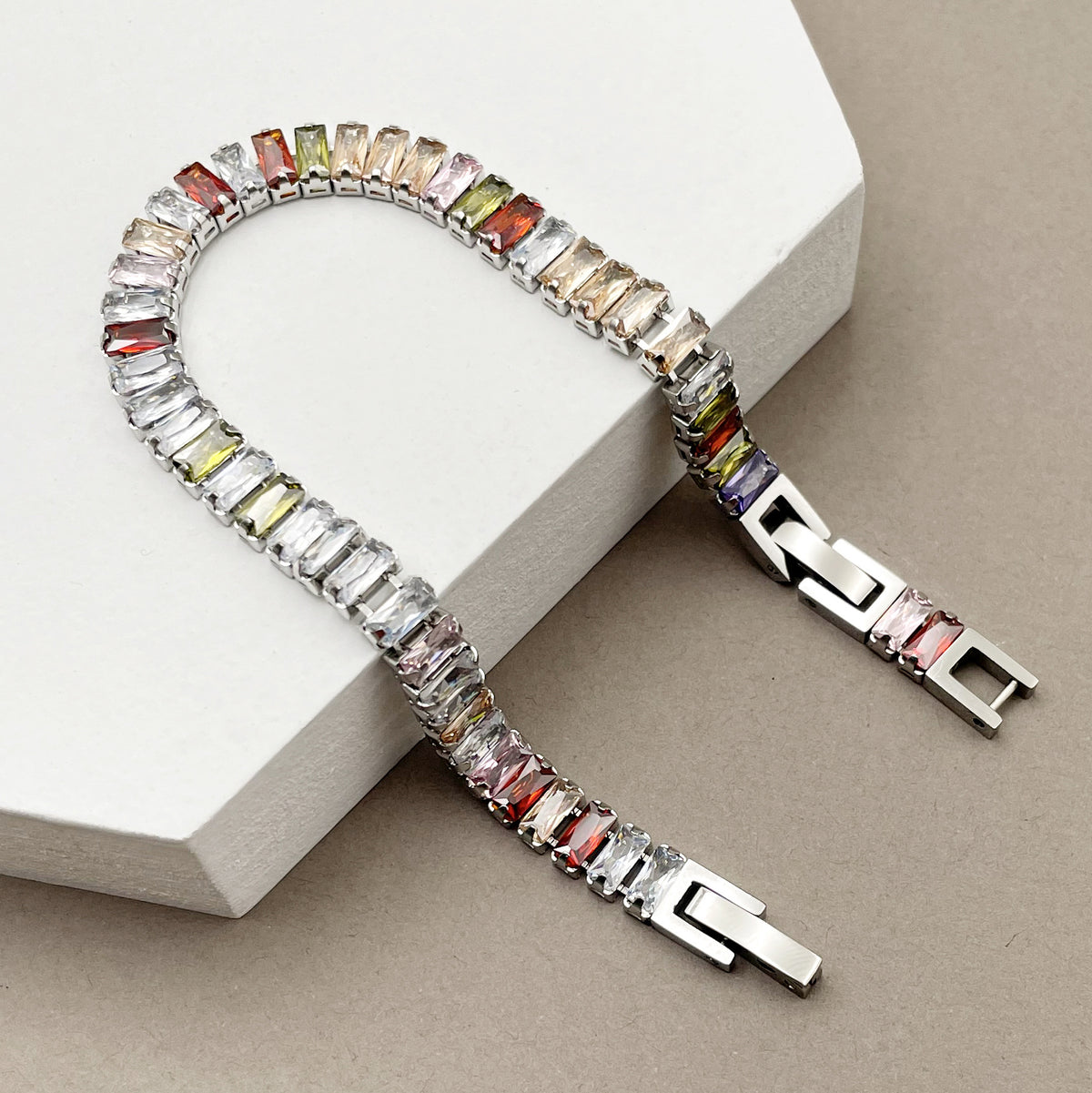 Bracciale acciaio zirconi colorati geometrico