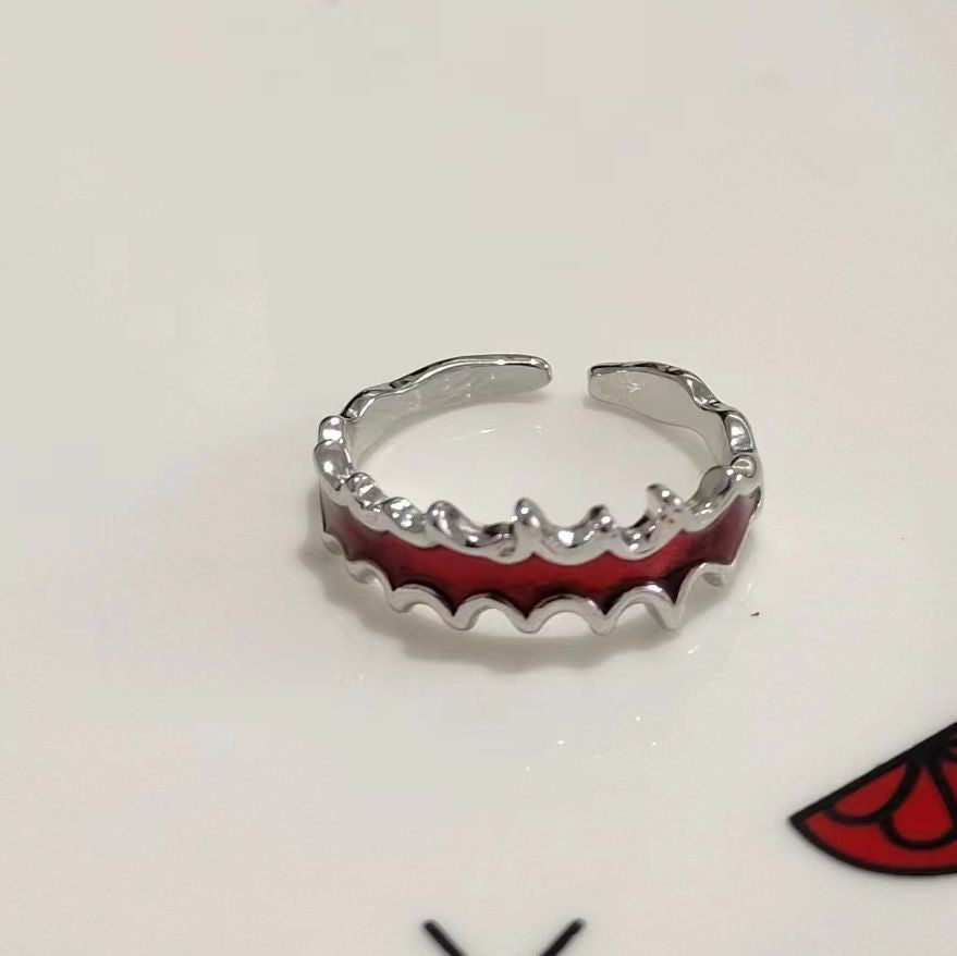 Anello aperto rosso francese