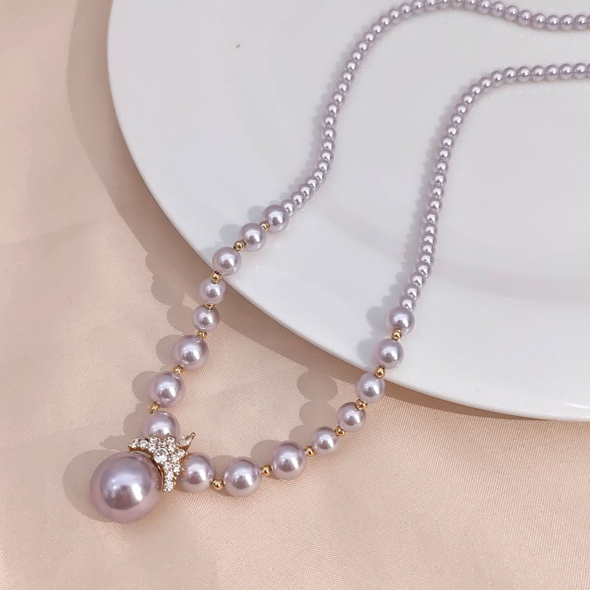 Collana corta selvaggia