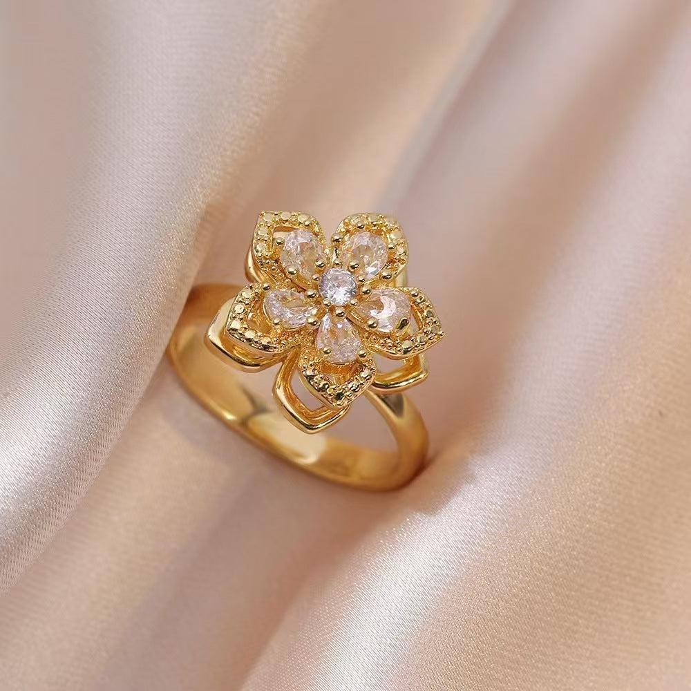 Anello Fiore Zirconi