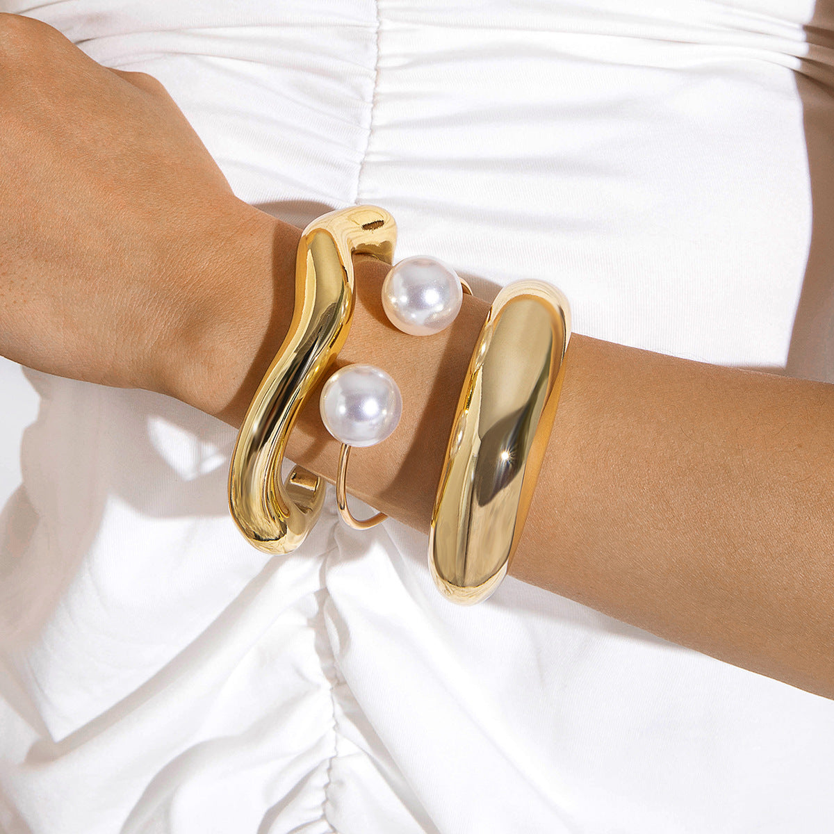 Bracciale geometrico multistrato