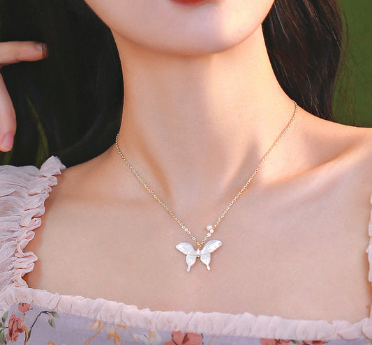 Collana farfalla madreperla frittillaria
