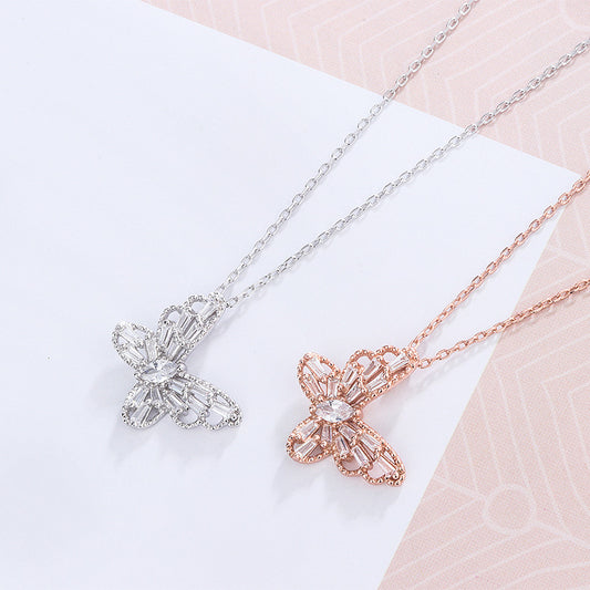 Collana corta farfalla
