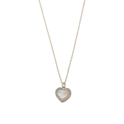 Collana con ciondolo di opale