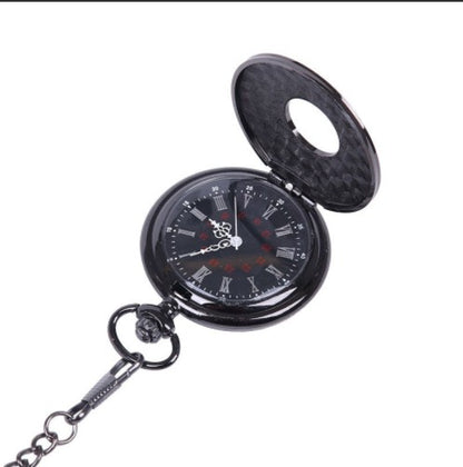 Orologio da tasca con incisioni