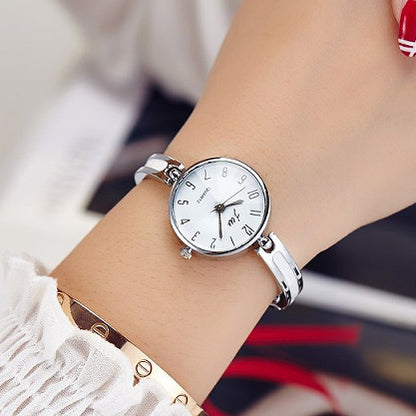 Orologio con cinturino d'acciaio