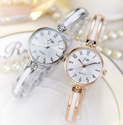 Orologio con cinturino d'acciaio