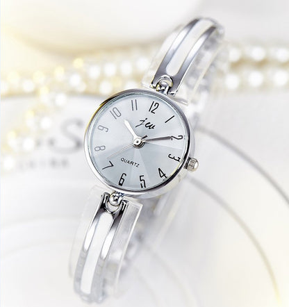 Orologio con cinturino d'acciaio
