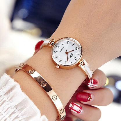 Orologio con cinturino d'acciaio