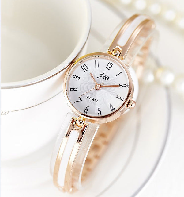 Orologio con cinturino d'acciaio
