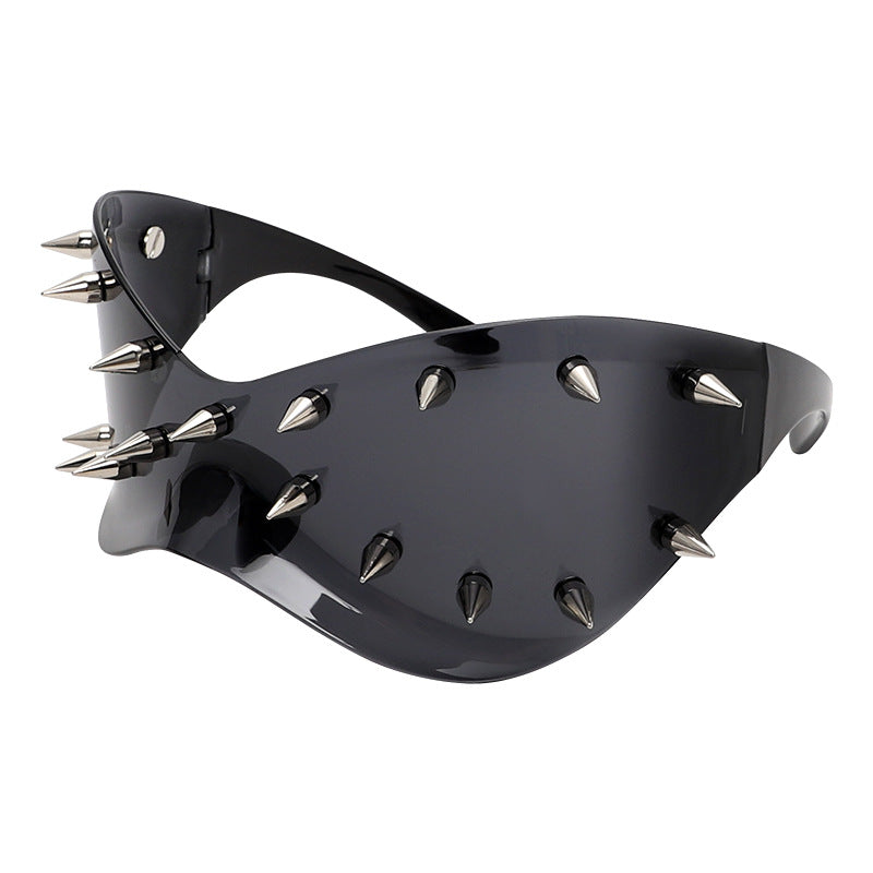 Occhiali oversize rivetti