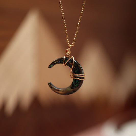 Collana luna in conchiglia