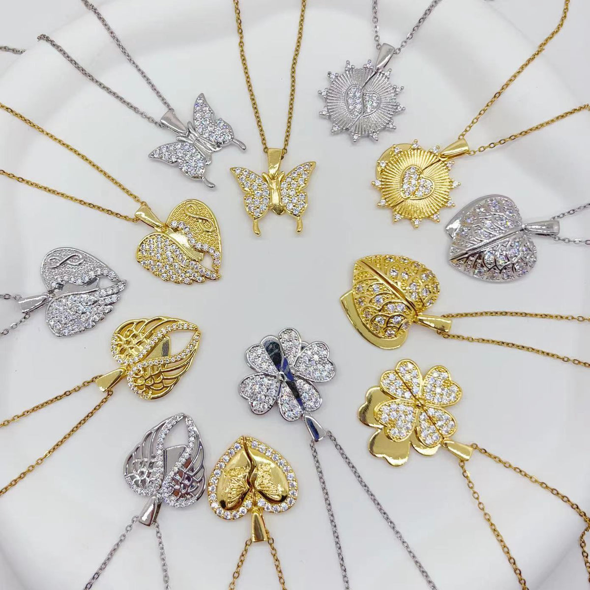 Collana acciaio titanio cuore farfalla girasole