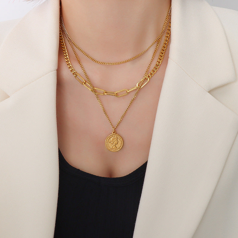 Collana medaglione ritratto